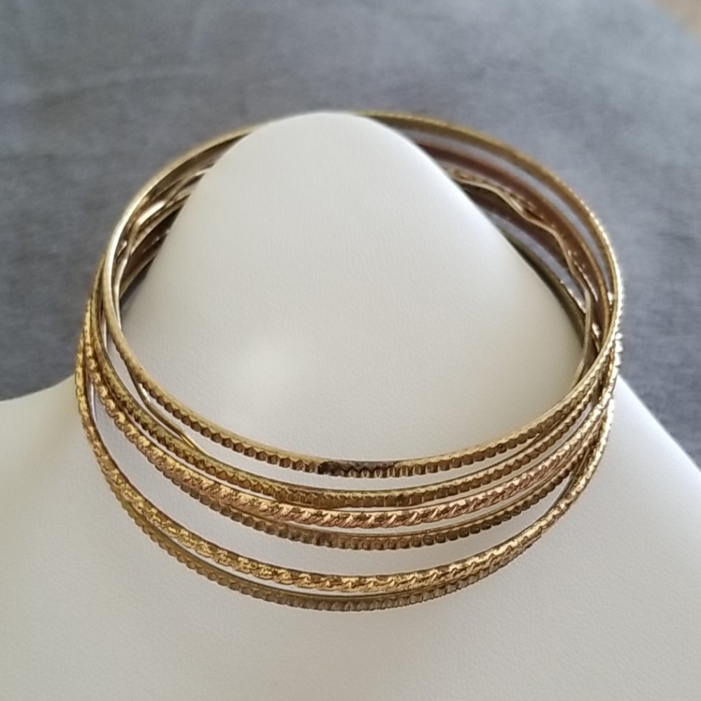 Goldtone Bangle Set